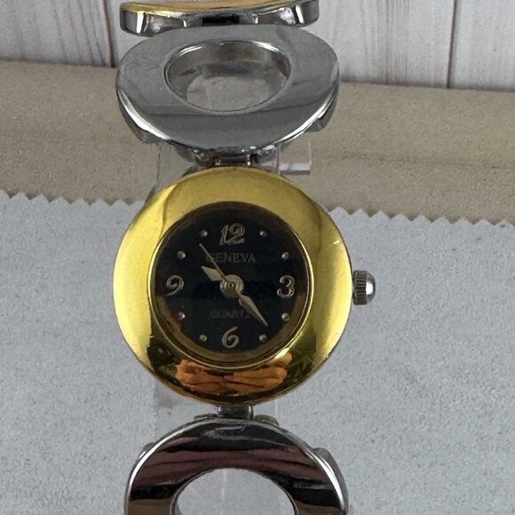 Vintage Geneva Quartz 2 tone gold and silver Watch 7.5 inch link bracelet